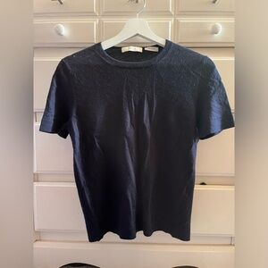 100% cashmere XS tee